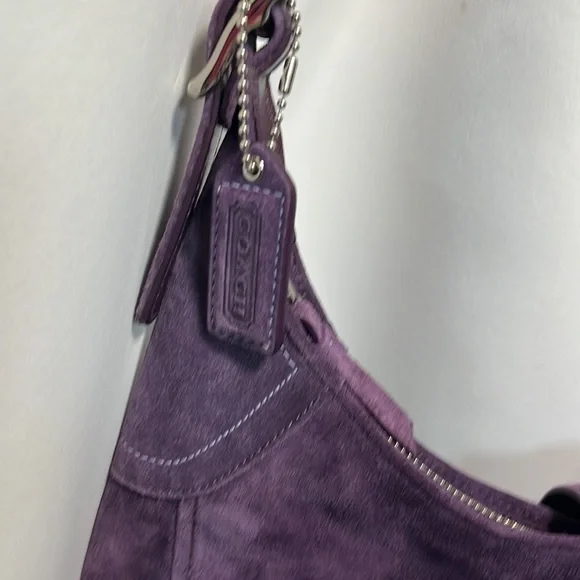 Coach Purple Suede Shoulder Bag - Picture 3 of 10